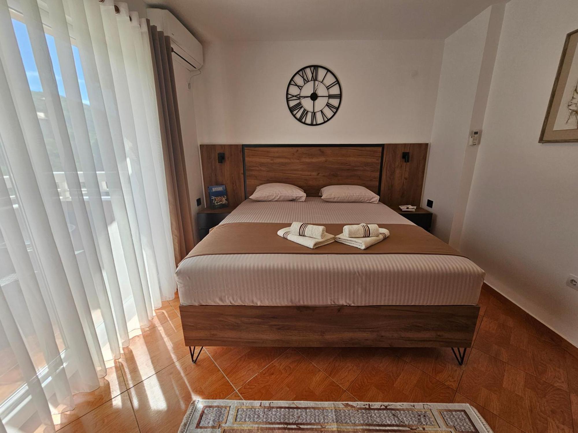 Daire Dom M Budva