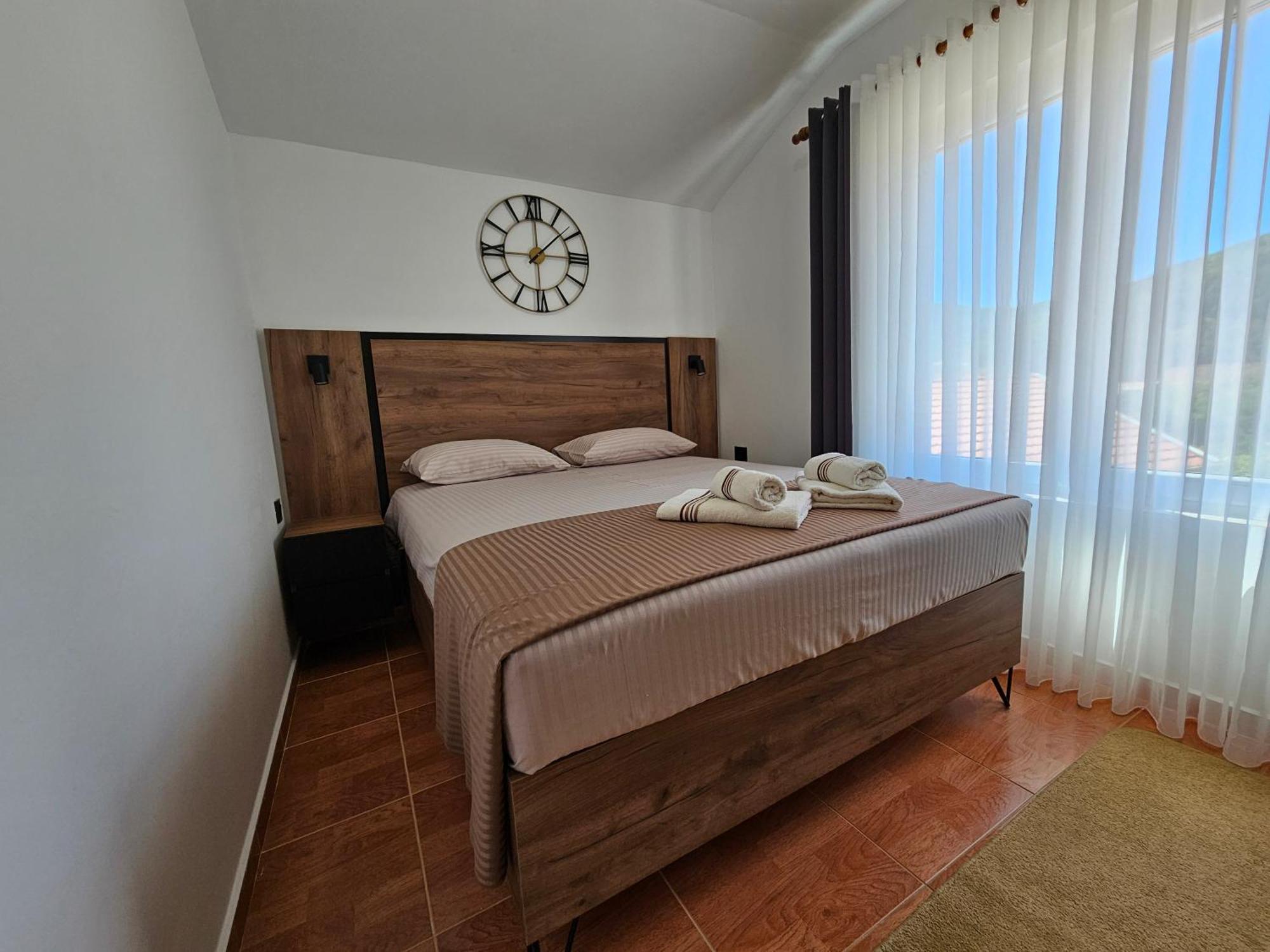 Apartment Dom M *